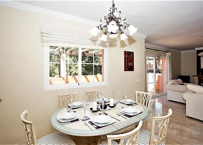 Lejlighed R5 Penthouse In Elviria Marbella