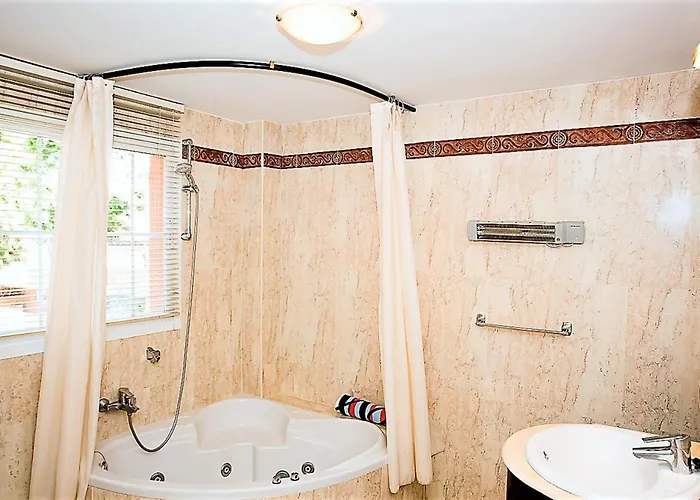 R5 Penthouse In Elviria Marbella