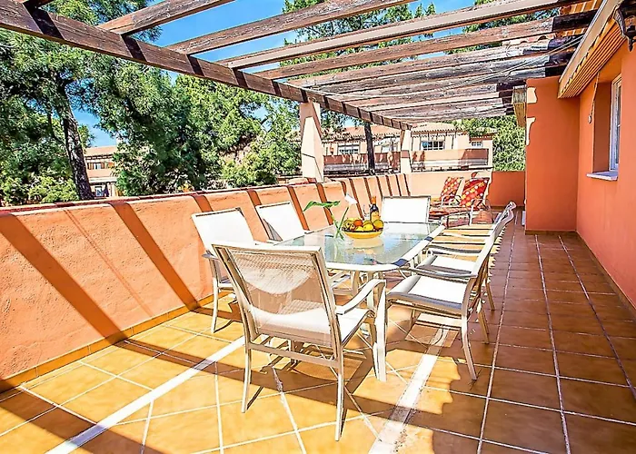 R5 Penthouse In Elviria Apartament Marbella